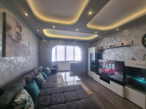 Sweet Home Apartment